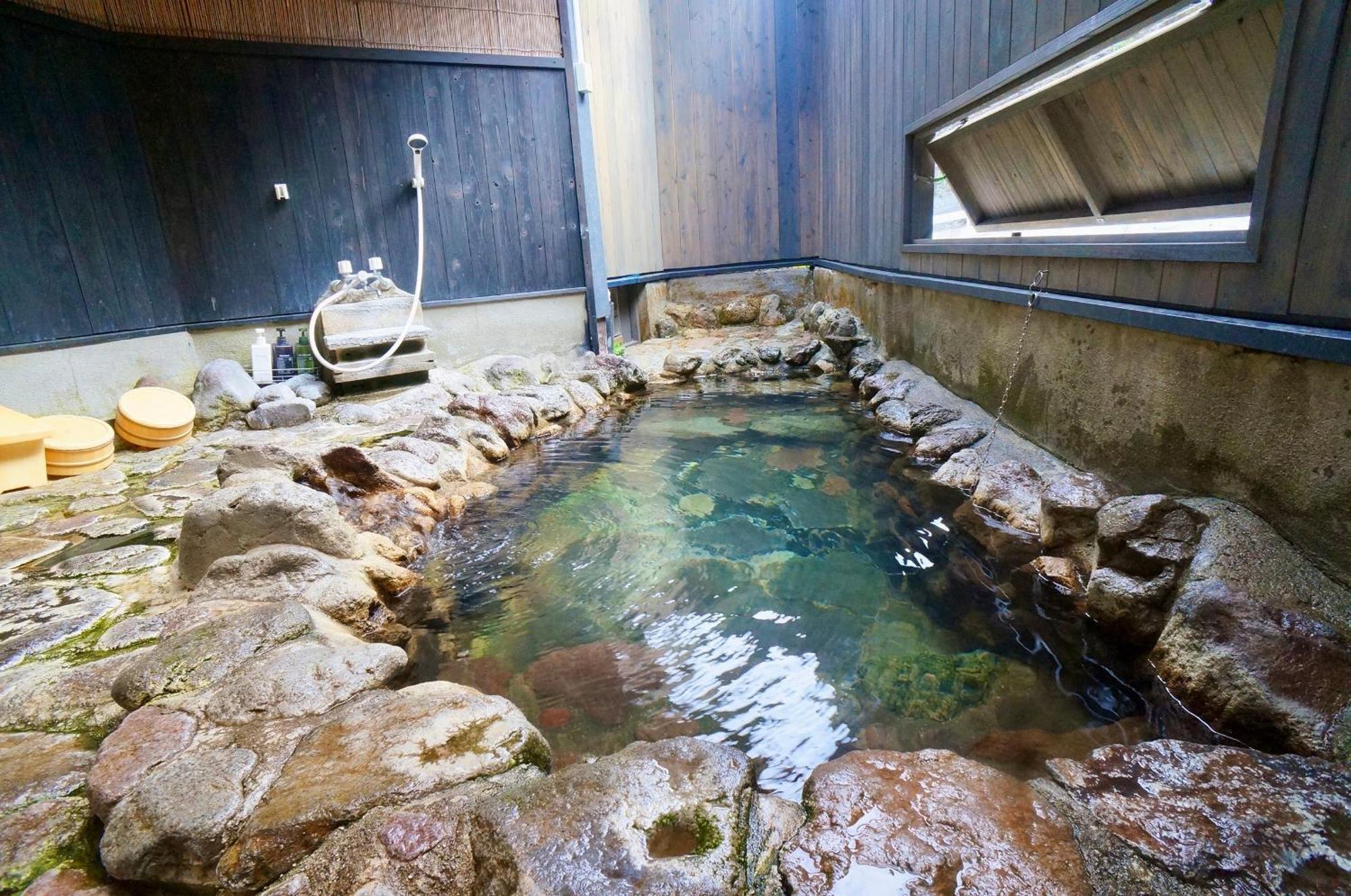 Takaosou Hotell Yufu Eksteriør bilde