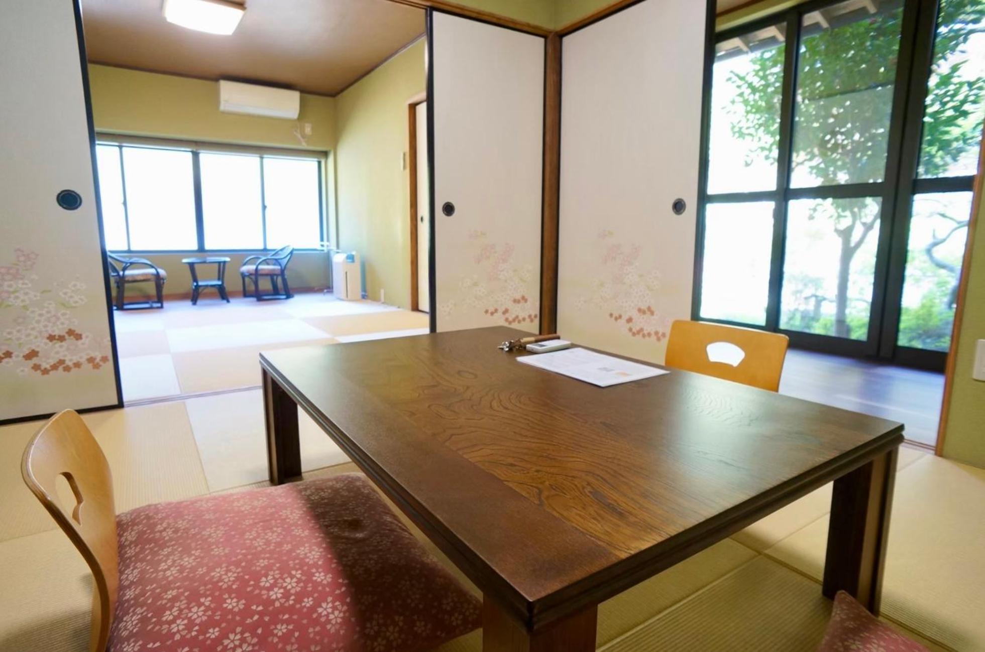 Takaosou Hotell Yufu Eksteriør bilde