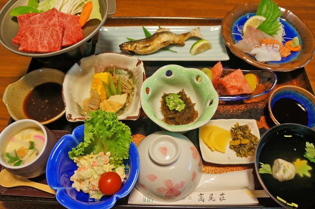 Takaosou Hotell Yufu Eksteriør bilde