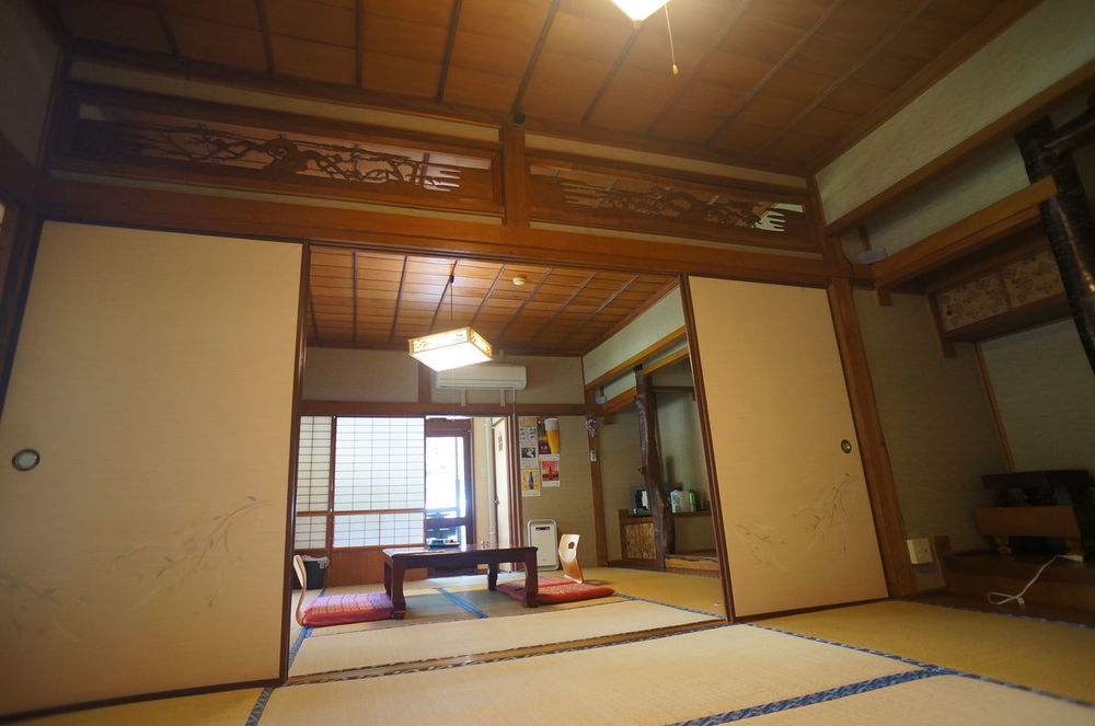 Takaosou Hotell Yufu Eksteriør bilde